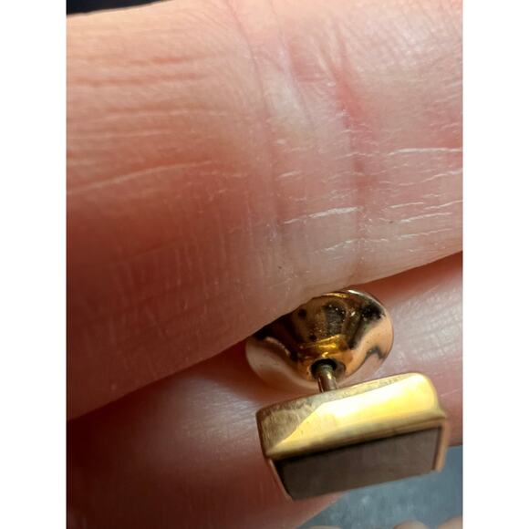 Vintage MCM La Mode Karatclad Nephrite Jade Gold Tone Rectangular Tie Tac - Picture 8 of 11